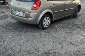 Reservoir essence RENAULT SCENIC 2