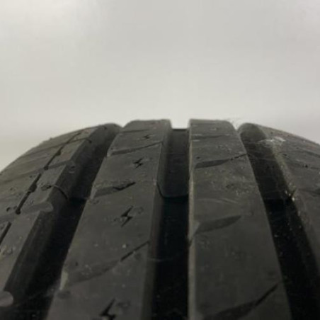 Pneu  