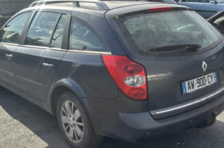 Feu arriere stop central RENAULT LAGUNA 2