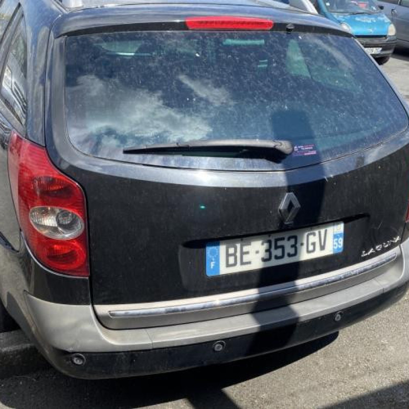 Feu arriere stop central RENAULT LAGUNA 2 Photo n°5