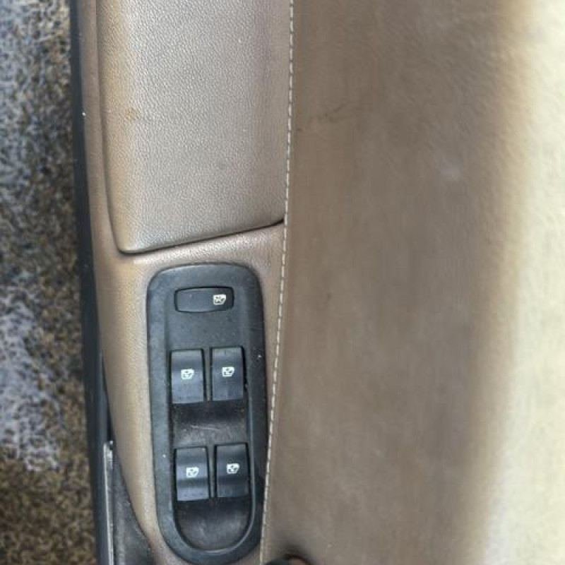 Leve vitre electrique arriere droit RENAULT MEGANE 2 Photo n°10