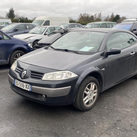 Feu arriere stop central RENAULT MEGANE 2 Photo n°1