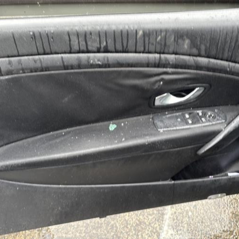 Boitier de prechauffage RENAULT MEGANE 3 Photo n°10