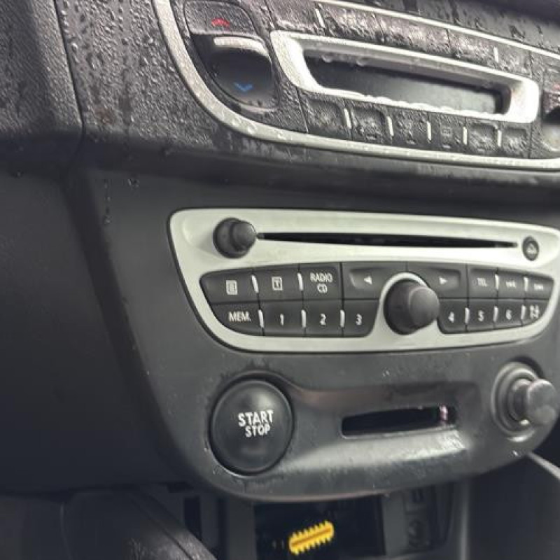 Boitier de prechauffage RENAULT MEGANE 3 Photo n°19