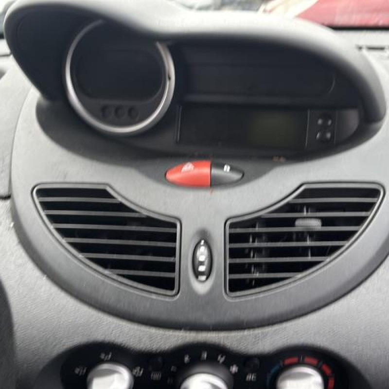 Boitier de prechauffage RENAULT TWINGO 2 Photo n°15