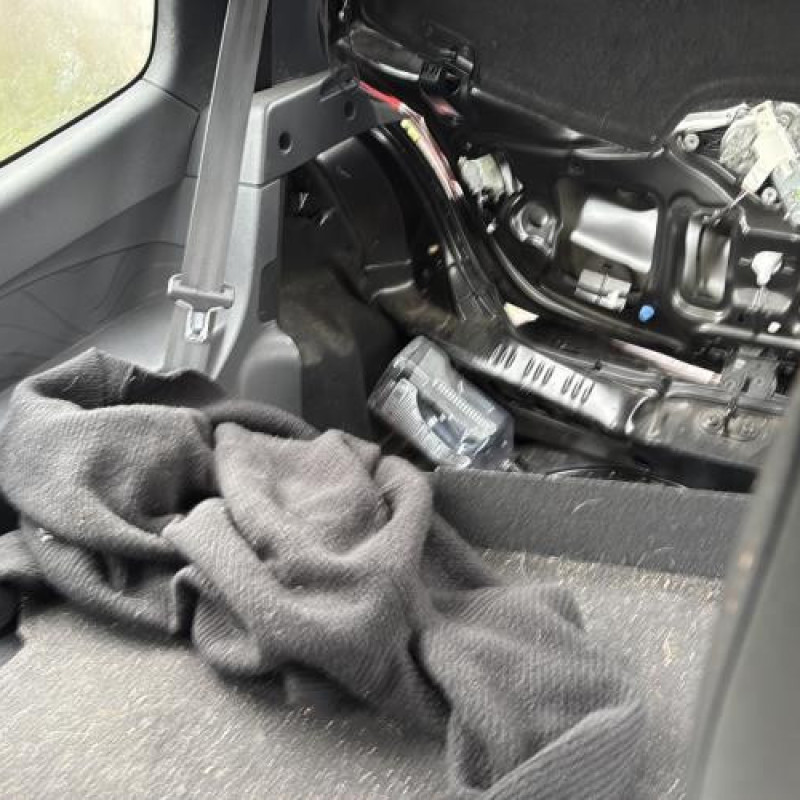 Boitier de prechauffage RENAULT TWINGO 2 Photo n°12