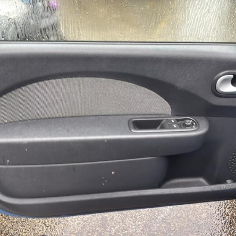 Boitier de prechauffage RENAULT TWINGO 2 Photo n°9