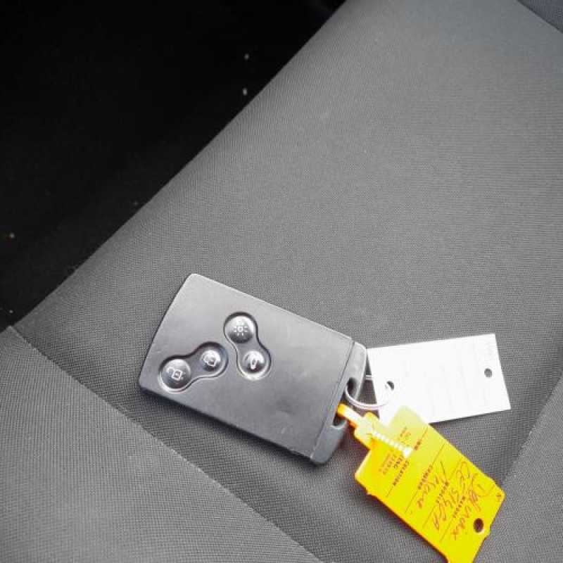 Compresseur clim RENAULT MEGANE 3 Photo n°12