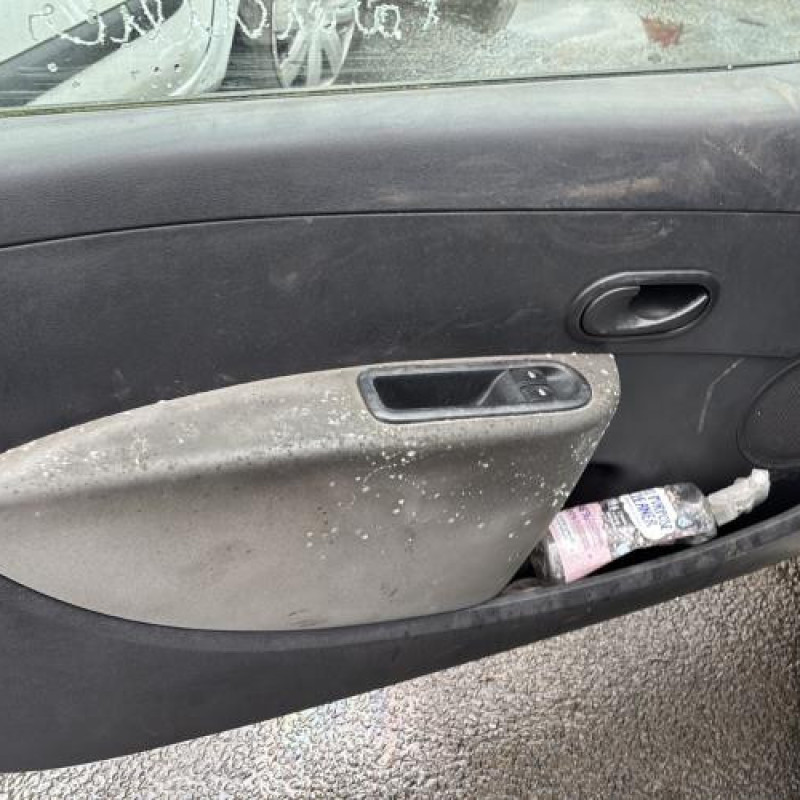 Boitier de prechauffage RENAULT CLIO 3 Photo n°16