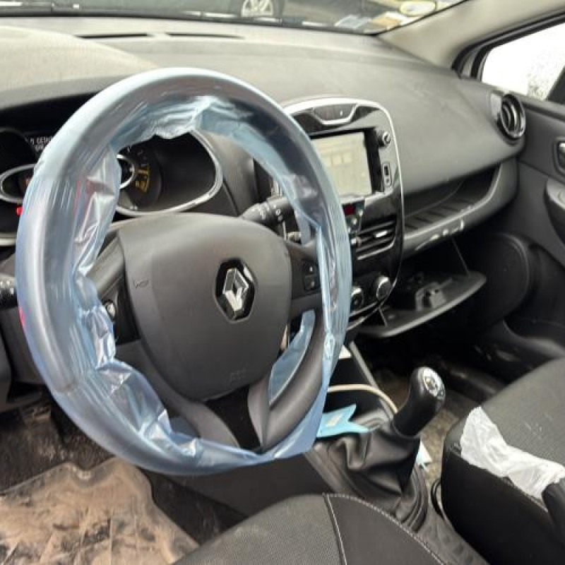 Boitier de prechauffage RENAULT CLIO 4 Photo n°17