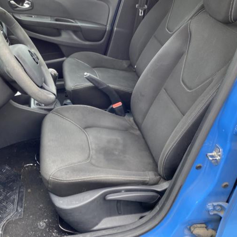 Boitier de prechauffage RENAULT CLIO 4 Photo n°9