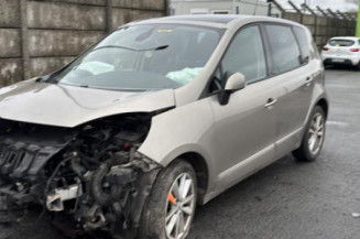 Compteur RENAULT SCENIC 3 Photo n°1