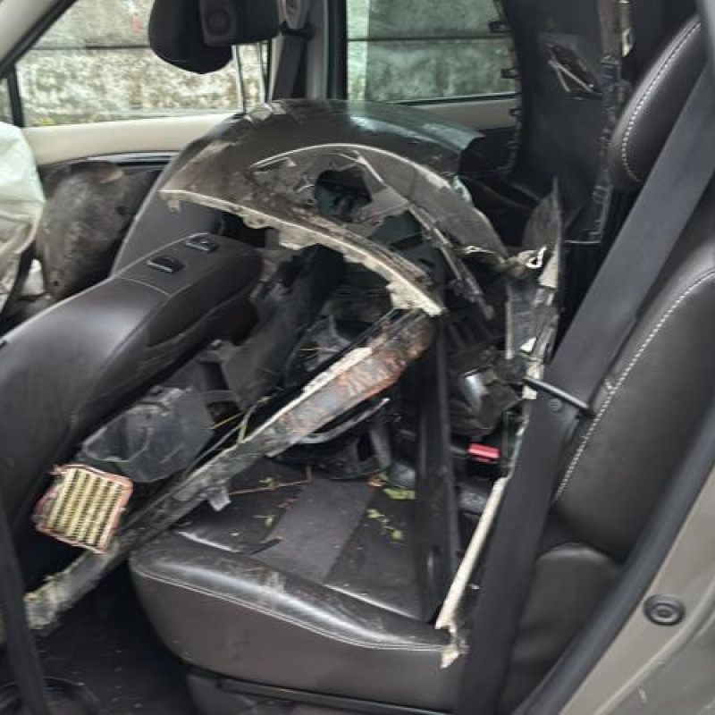 Compteur RENAULT SCENIC 3 Photo n°12