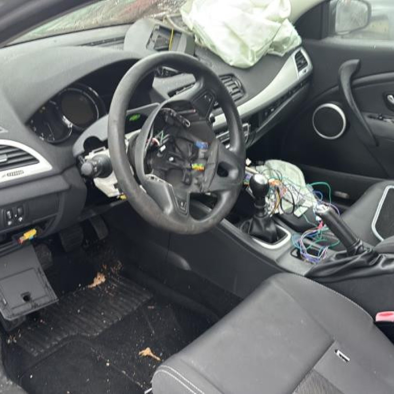 Boitier de prechauffage RENAULT MEGANE 3 Photo n°11