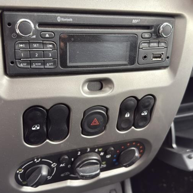 Boitier de prechauffage DACIA DUSTER 1 Photo n°13