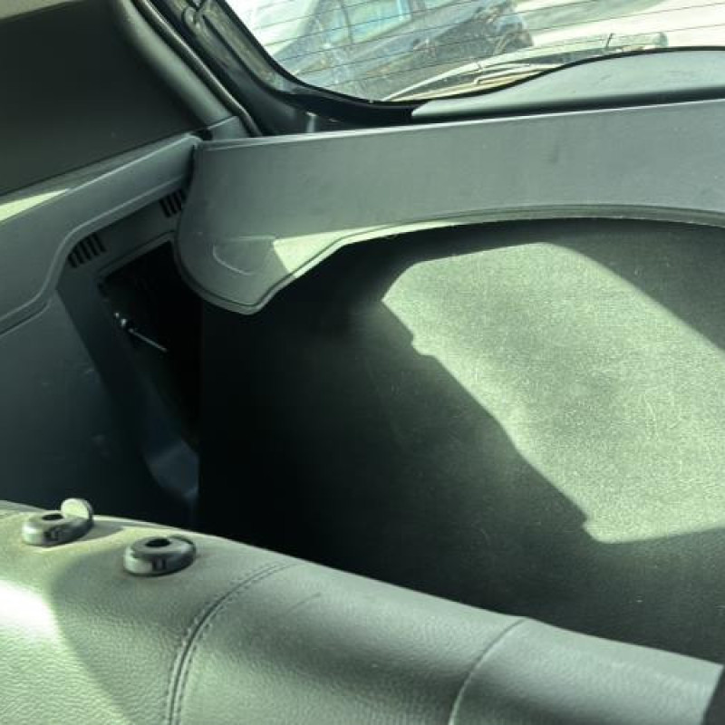 Boitier de prechauffage DACIA DUSTER 1 Photo n°12