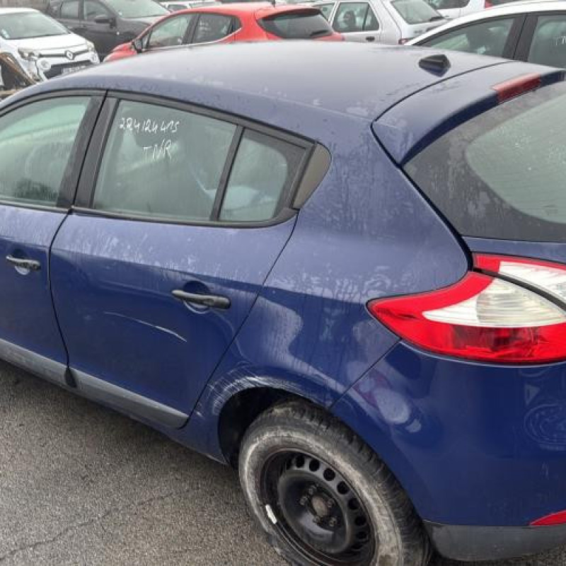 Boitier de prechauffage RENAULT MEGANE 3 Photo n°6