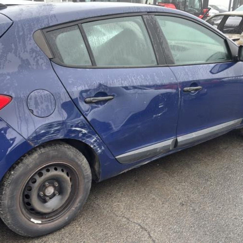 Boitier de prechauffage RENAULT MEGANE 3 Photo n°7