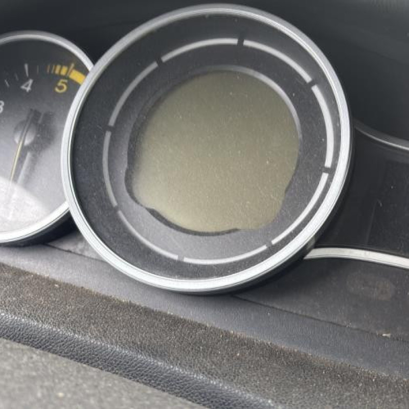 Boitier de prechauffage RENAULT MEGANE 3 Photo n°15