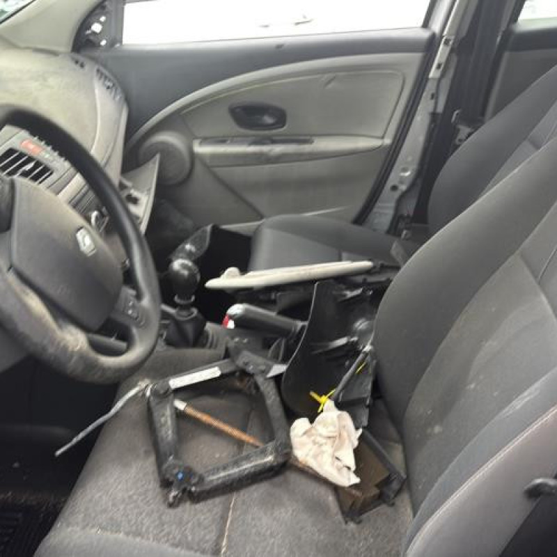 Boitier de prechauffage RENAULT MEGANE 3 Photo n°11