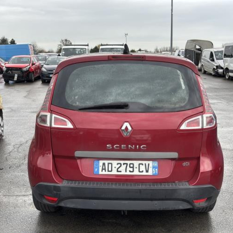 Feu arriere stop central RENAULT SCENIC 3 Photo n°5