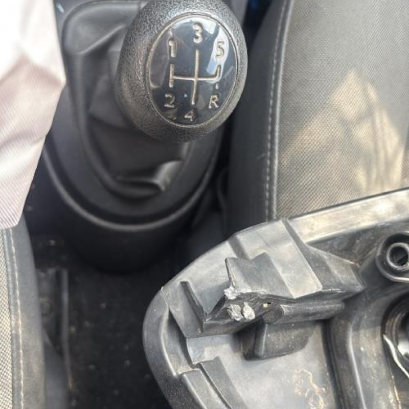 Boitier de prechauffage RENAULT TWINGO 2 Photo n°18