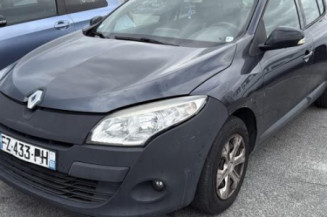 Boitier de prechauffage RENAULT MEGANE 3 Photo n°1