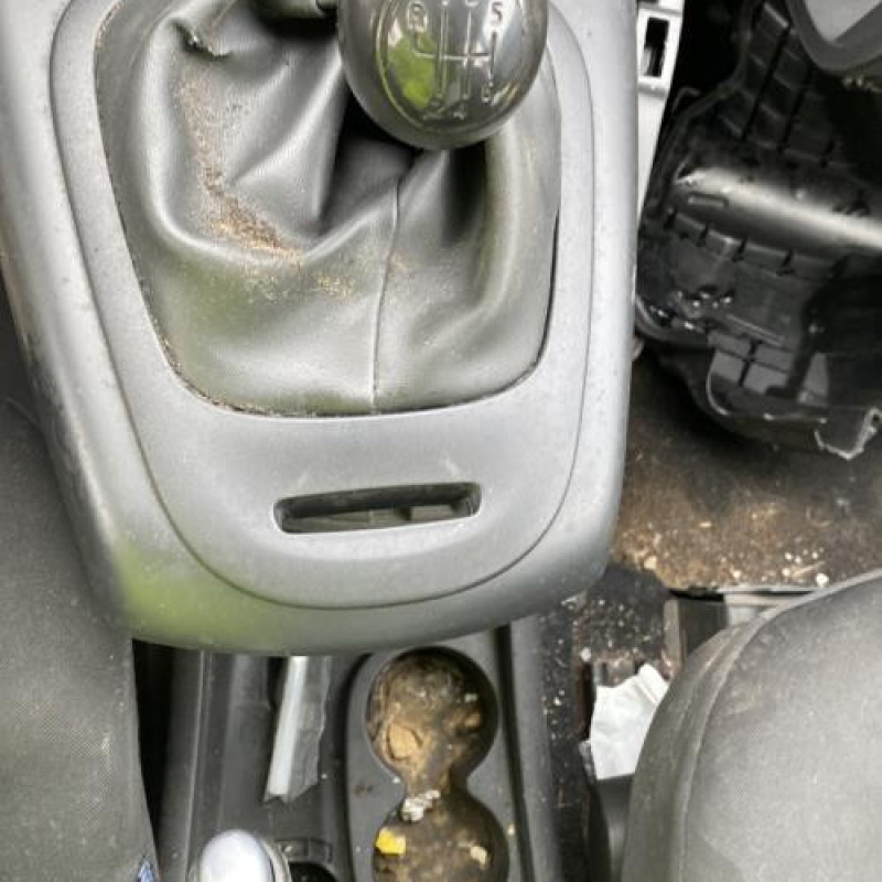 Feu arriere stop central RENAULT SCENIC 3 Photo n°15