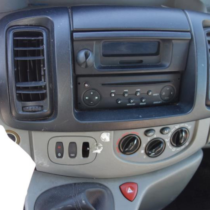 Boitier de prechauffage RENAULT TRAFIC 2 Photo n°5