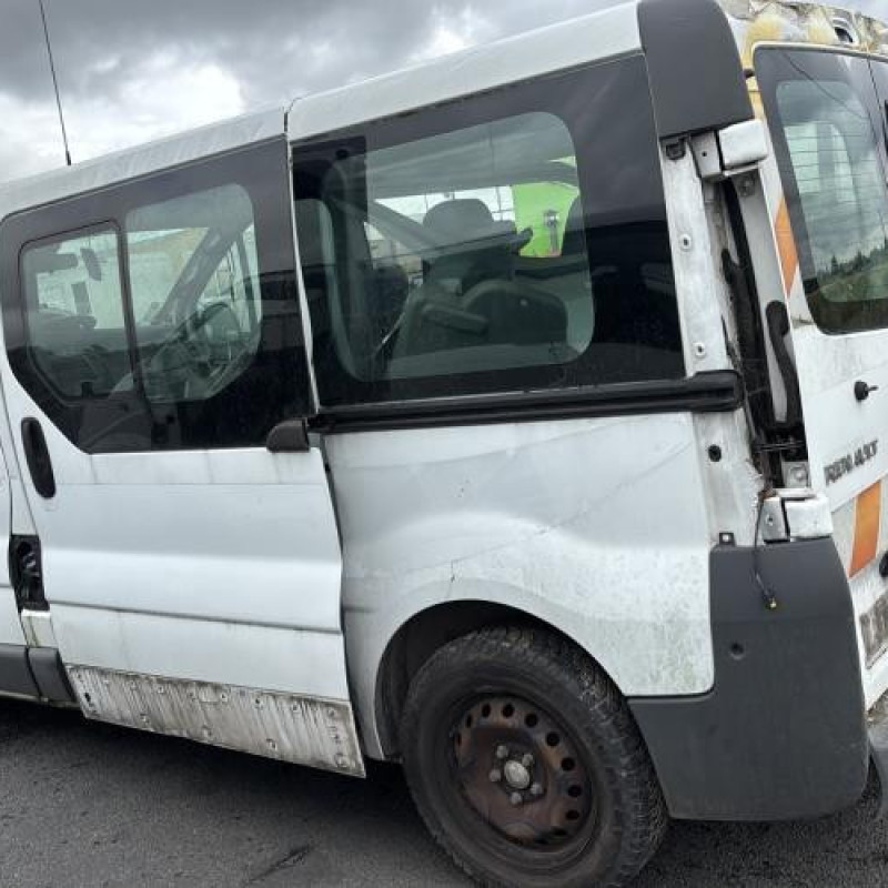 Boitier de prechauffage RENAULT TRAFIC 2 Photo n°6