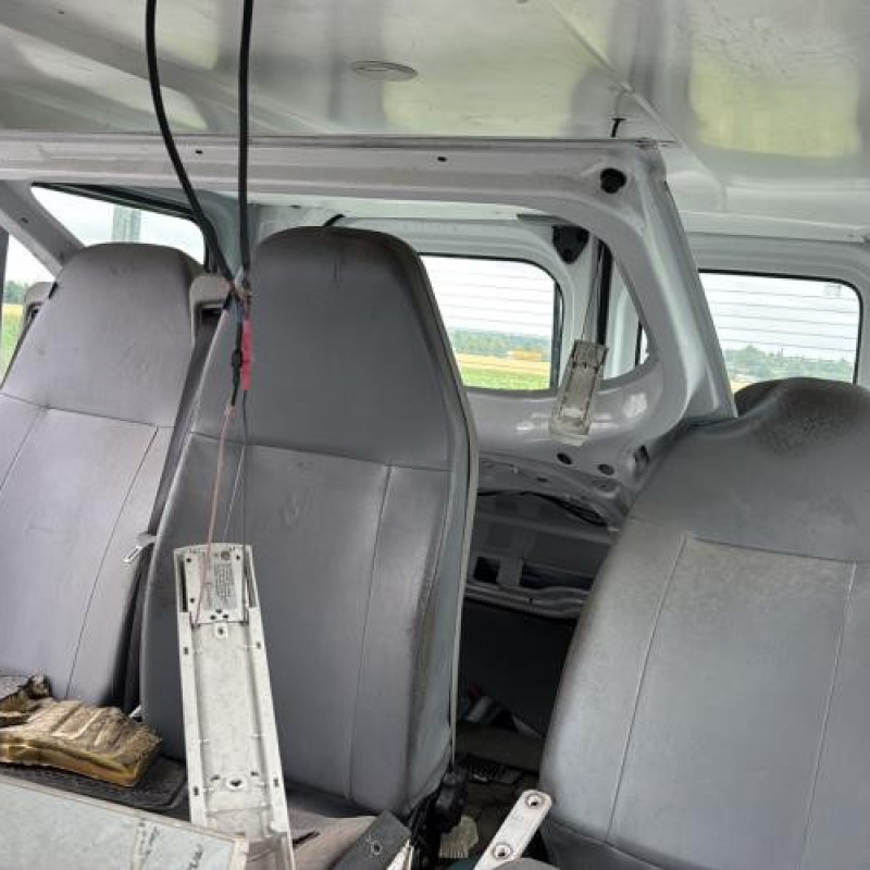 Boitier de prechauffage RENAULT TRAFIC 2 Photo n°16