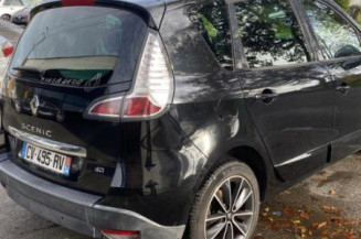 Feu arriere stop central RENAULT SCENIC 3