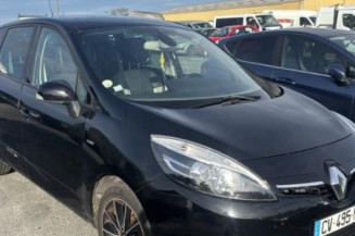 Feu arriere stop central RENAULT SCENIC 3