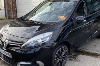 Boitier de prechauffage RENAULT SCENIC 3 Photo n°1