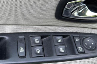 Amortisseur avant droit RENAULT GRAND SCENIC 3