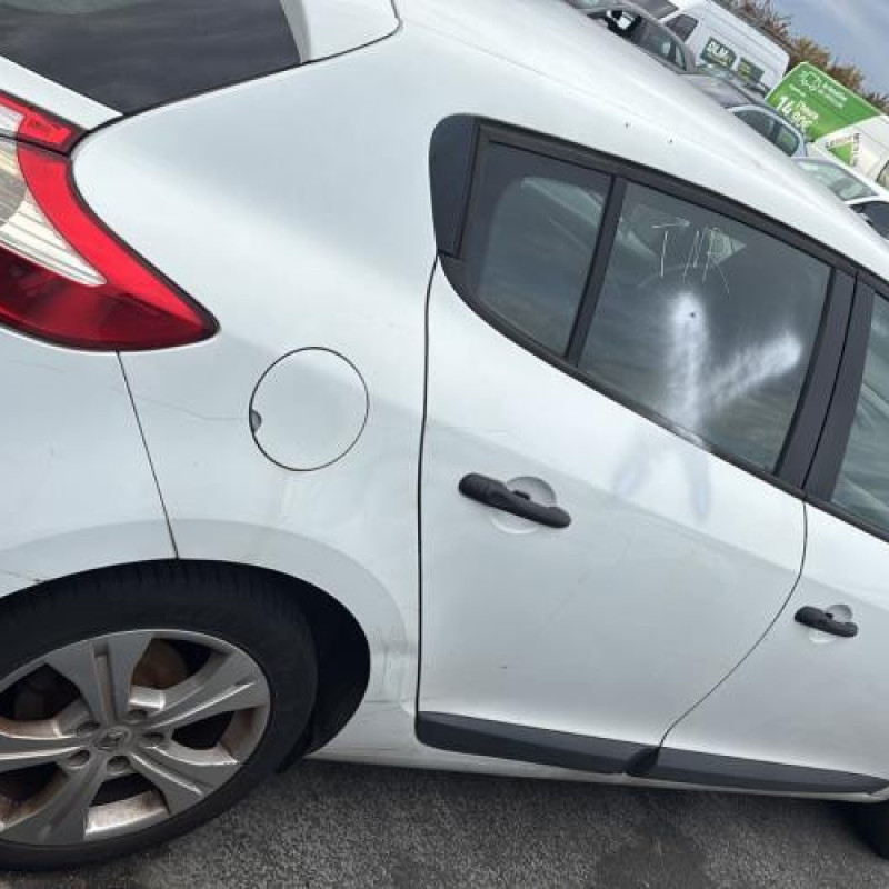 Interrupteur de leve vitre avant gauche RENAULT MEGANE 3 Photo n°6