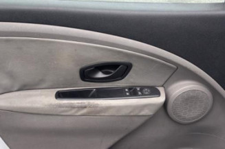 Interrupteur de leve vitre avant gauche RENAULT MEGANE 3