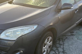 Boitier de prechauffage RENAULT MEGANE 3 Photo n°1