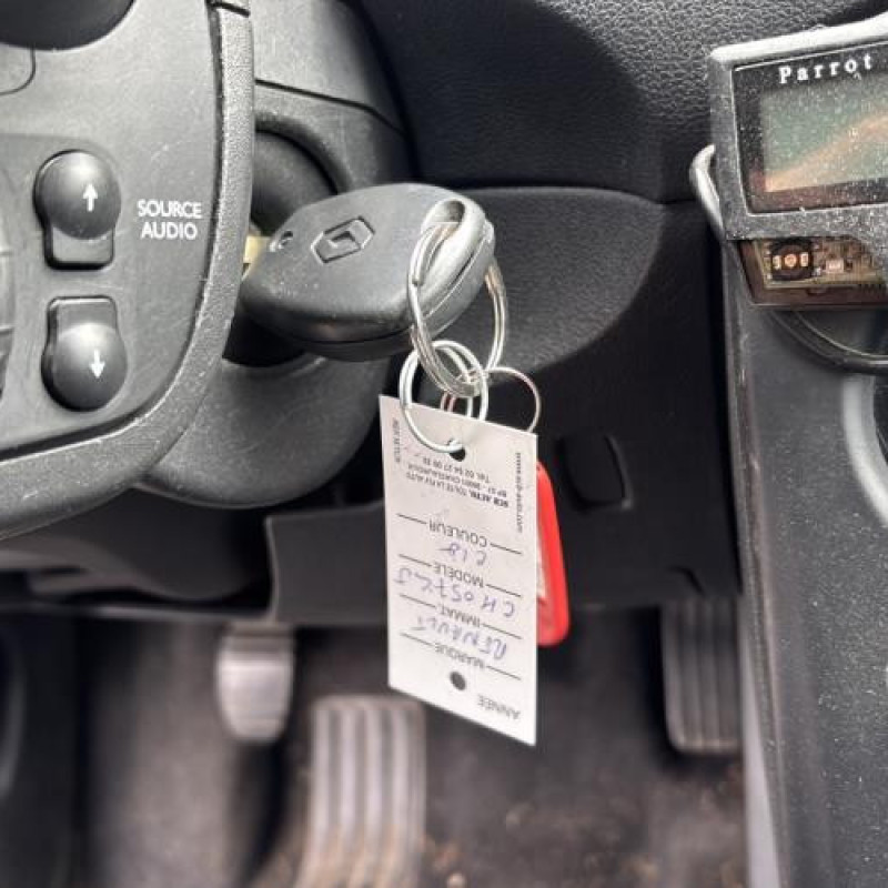 Boitier de prechauffage RENAULT CLIO 3 Photo n°15