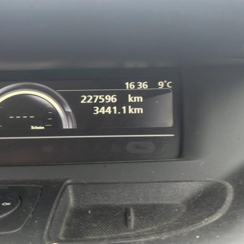 Boitier de prechauffage RENAULT SCENIC 3 Photo n°1