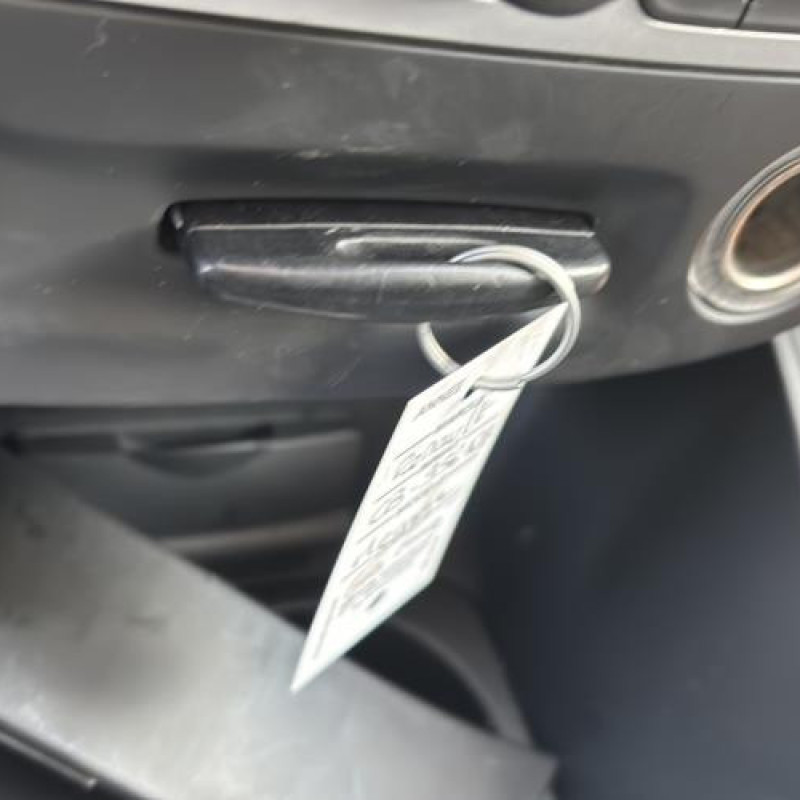 Boitier de prechauffage RENAULT MEGANE 3 Photo n°20