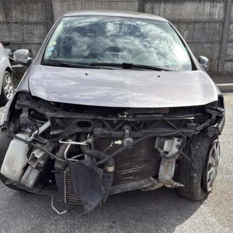 Boitier de prechauffage RENAULT CLIO 3 Photo n°8