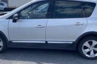 Amortisseur avant gauche RENAULT GRAND SCENIC 3