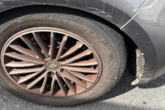 Feu arriere stop central RENAULT SCENIC 3