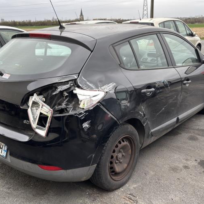 Compresseur clim RENAULT MEGANE 3 Photo n°3