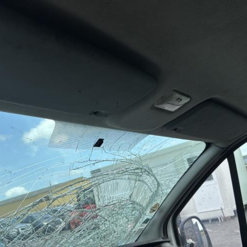 Boitier de prechauffage RENAULT TRAFIC 2 Photo n°14