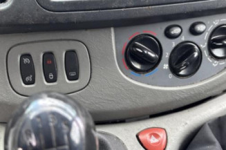 Boitier de prechauffage RENAULT TRAFIC 2