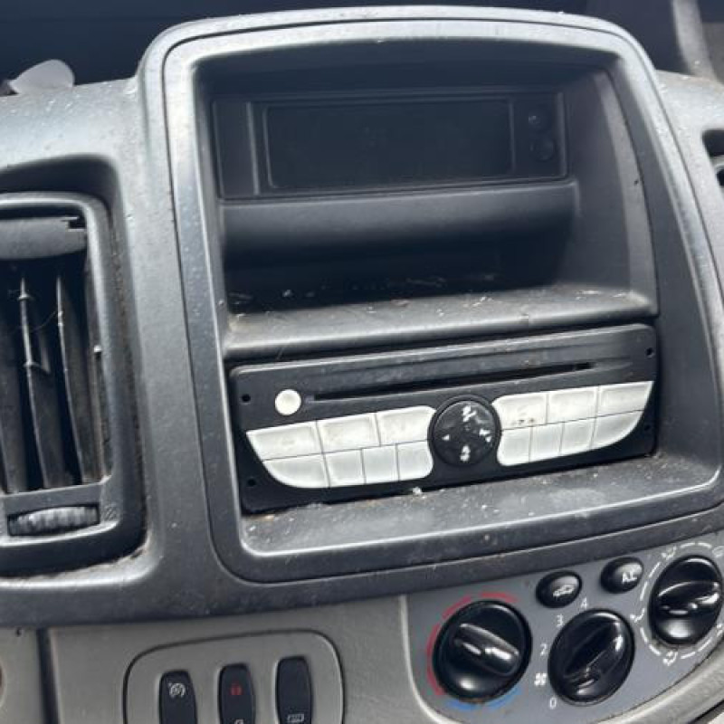 Boitier de prechauffage RENAULT TRAFIC 2 Photo n°17