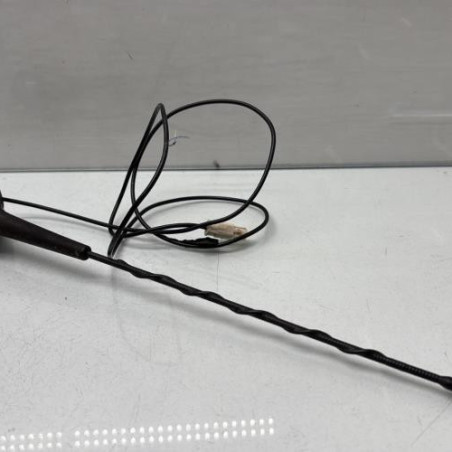 Antenne RENAULT TWINGO 3 Photo n°1