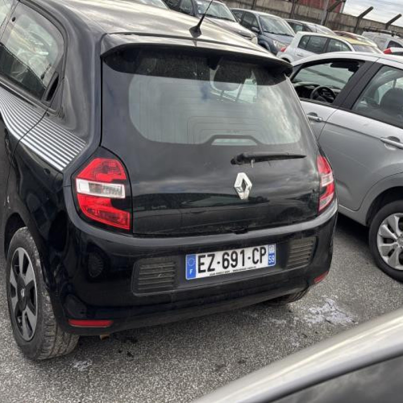 Antenne RENAULT TWINGO 3 Photo n°8